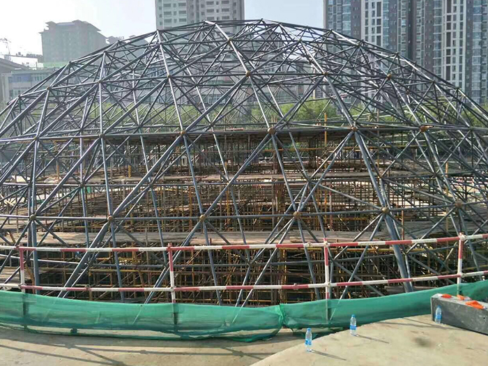 达州球形网架钢结构施工